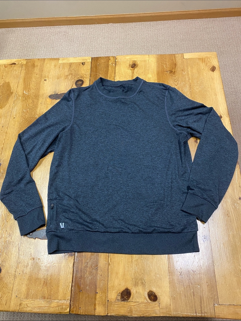 Vuori Men's Heather Charcoal Crew Sweatshirt
